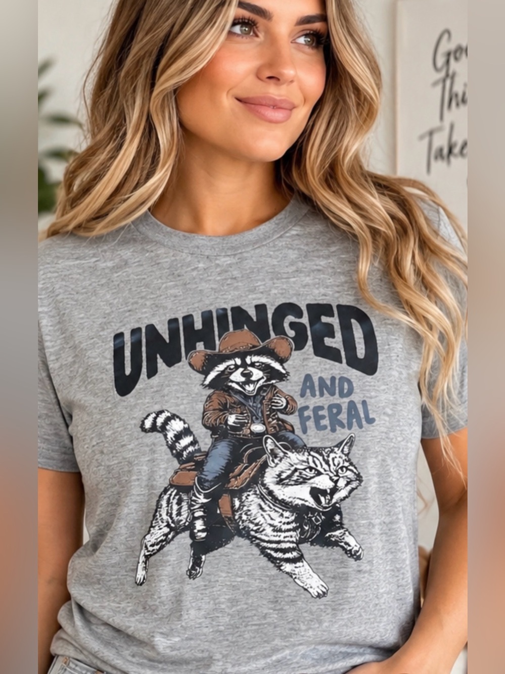 🩶 NEW Women’s Small “ Unhinged & Feral ” Graphic Tee 🦝🐈